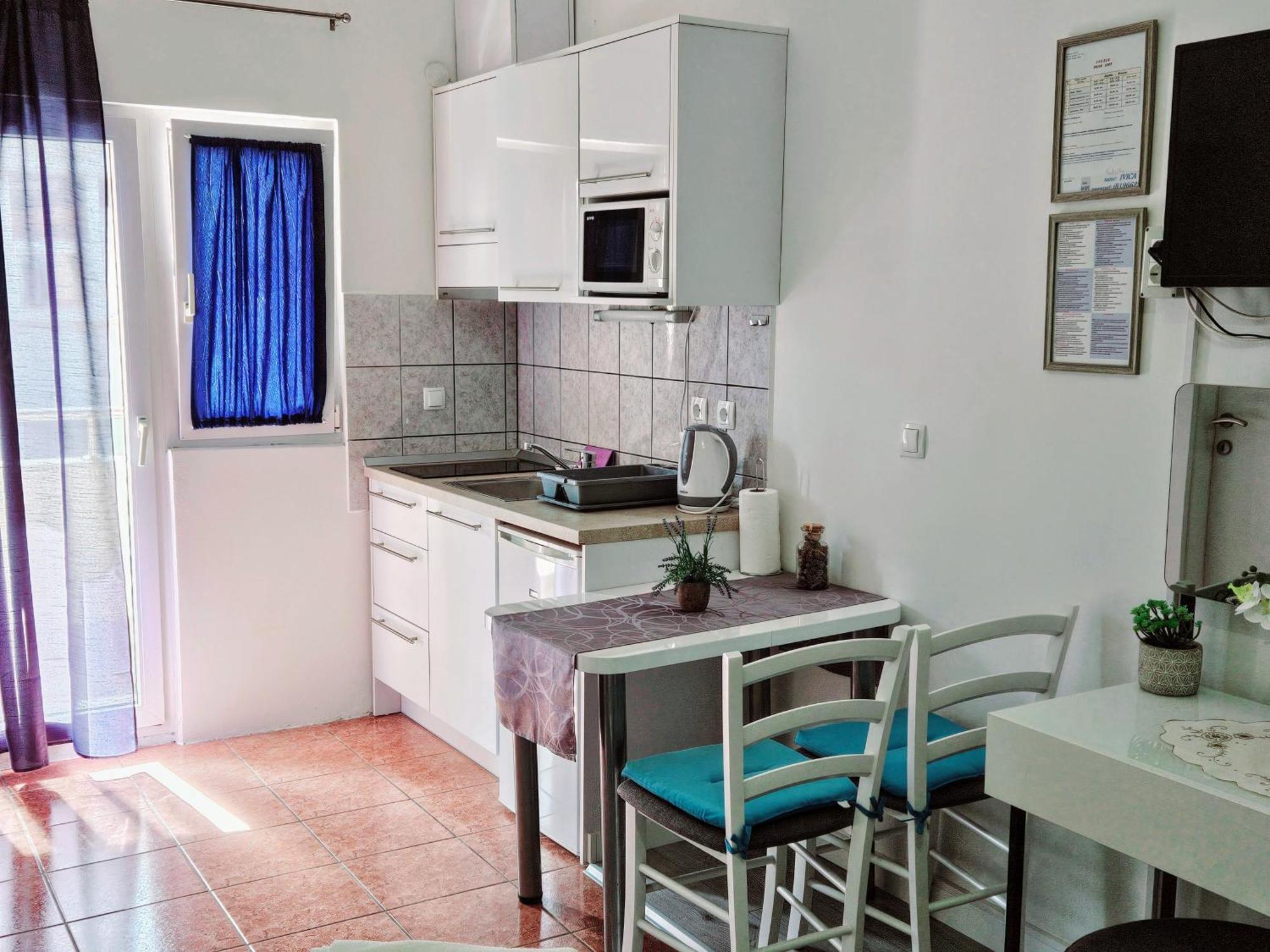 Guest House Antonia Baška Voda Extérieur photo